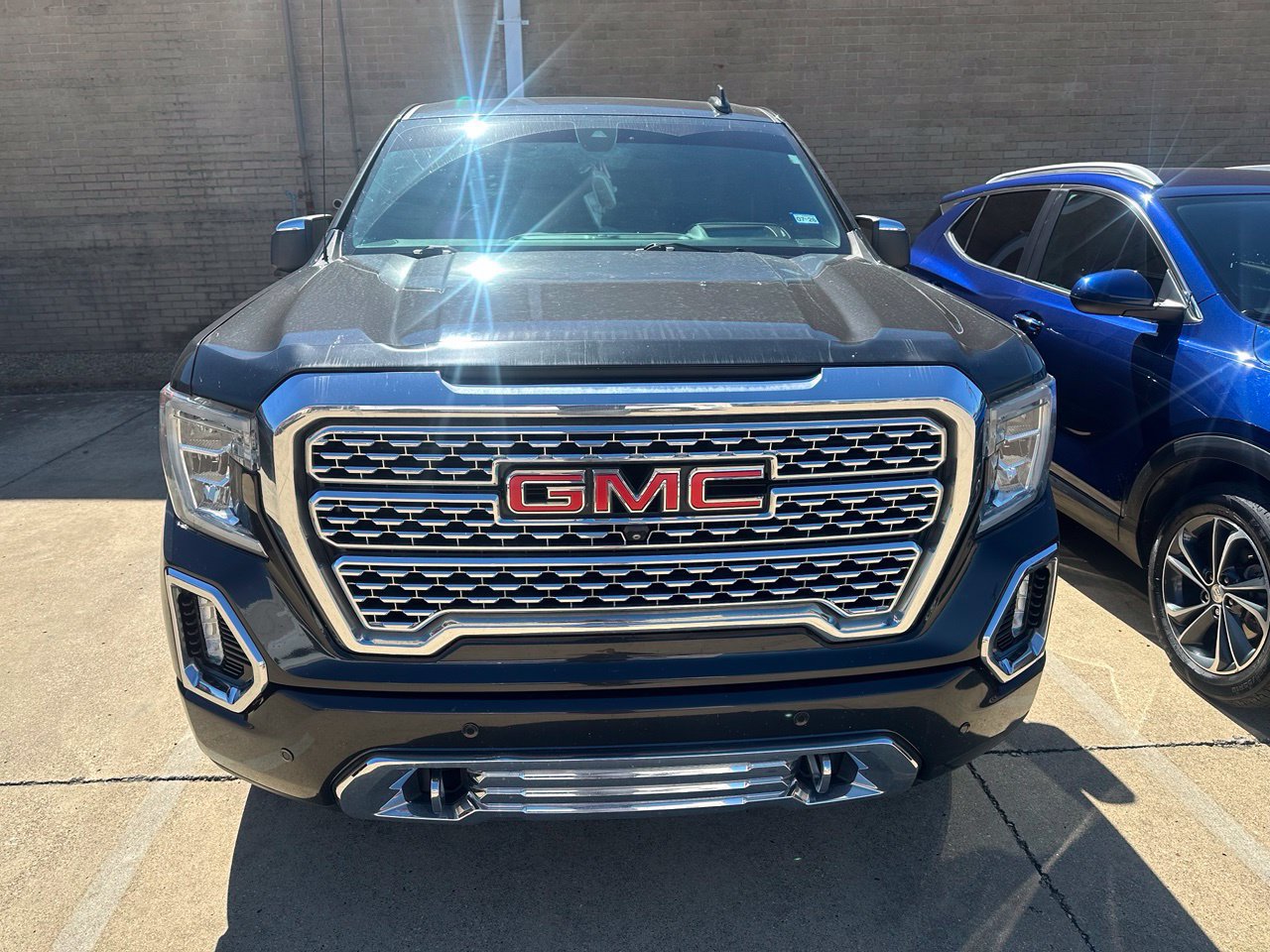 Used 2020 GMC Sierra 1500 Denali w/ Denali Ultimate Package AWD/4WD image 3