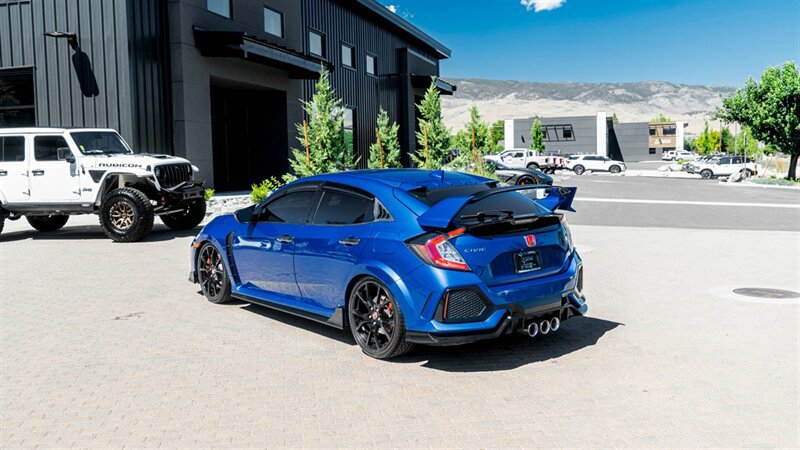 Used 2018 Honda Civic Type R image 8
