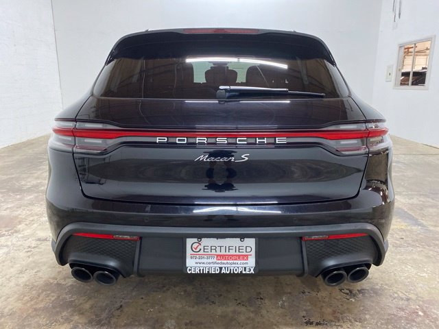 Used 2024 Porsche Macan S AWD/4WD image 4