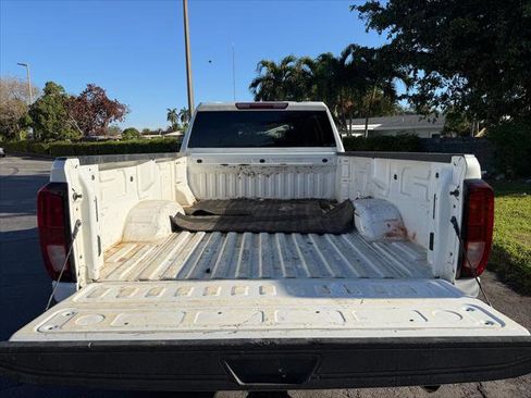 Used 2023 GMC Sierra 2500 Pro w/ Convenience Package image 18