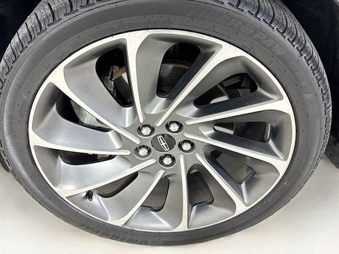 Used 2020 Lincoln Nautilus Reserve w/ Equipment Group 201A FWD image 42