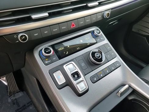 Certified 2025 Hyundai Palisade Calligraphy image 20