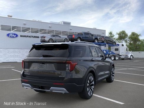 New 2026 Ford Explorer Platinum AWD/4WD image 8