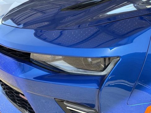 Used 2016 Chevrolet Camaro SS RWD image 14