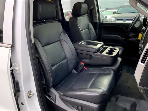 Used 2018 GMC Sierra 1500 SLT w/ SLT Premium Package AWD/4WD image 9