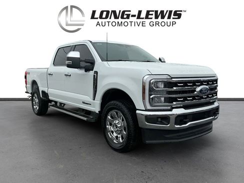 Used 2025 Ford F250 Lariat w/ Chrome Package image 10