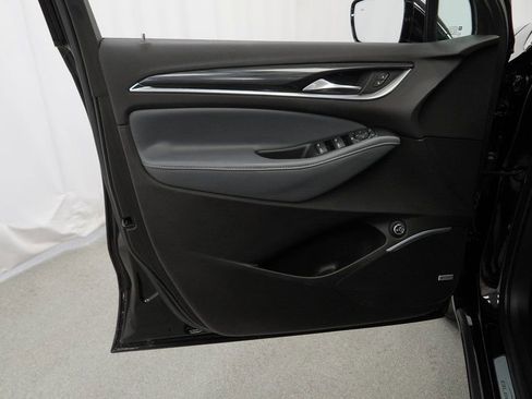 Used 2021 Buick Enclave Essence w/ Sport Touring Edition image 37