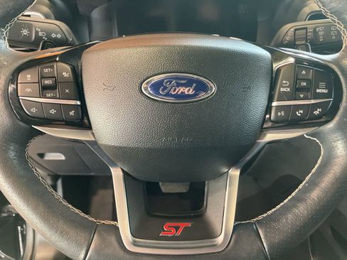 Certified 2023 Ford Explorer ST w/ Equipment Group 401A image 18