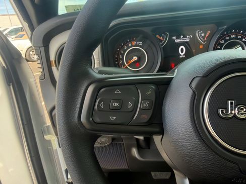 New 2026 Jeep Gladiator Sport image 28