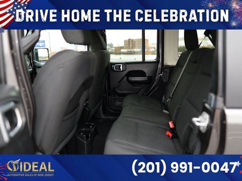Used 2019 Jeep Wrangler Unlimited Sport S AWD/4WD image 28