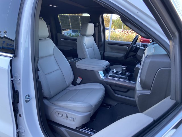 Used 2023 GMC Sierra 1500 SLT w/ SLT Premium Package AWD/4WD image 25