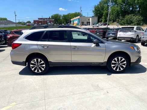 Used 2016 Subaru Outback 2.5i Limited image 5