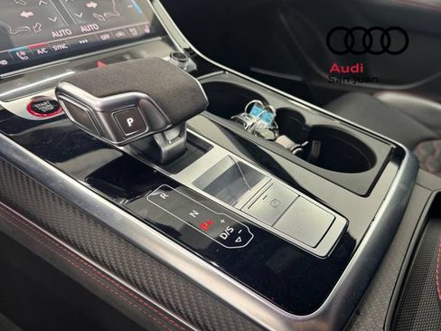 Used 2024 Audi RS Q8 AWD/4WD image 32