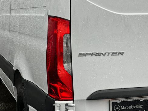 New 2025 Mercedes-Benz Sprinter 2500 image 25