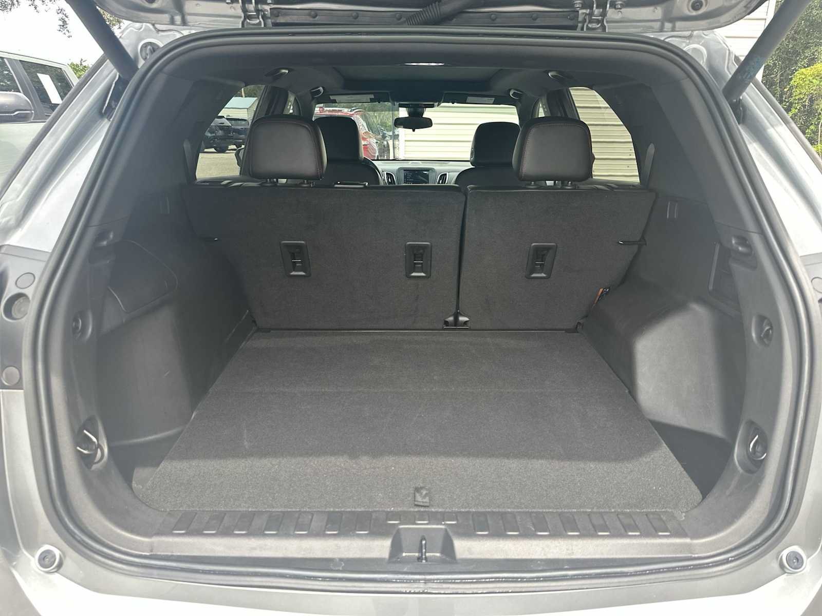 Certified 2023 Chevrolet Equinox RS FWD image 25