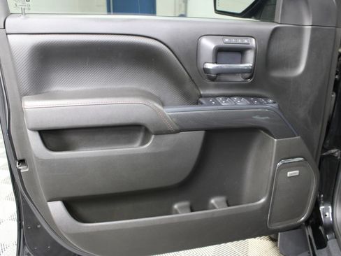 Used 2017 GMC Sierra 1500 SLT AWD/4WD image 63