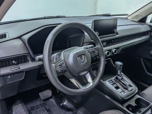 Used 2024 Honda CR-V EX image 13