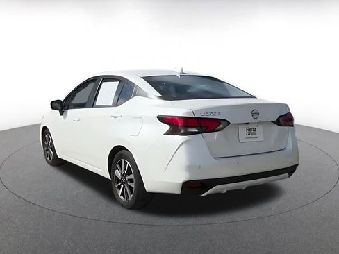 Used 2025 Nissan Versa SV image 11