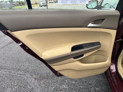 Used 2008 Honda Accord LX-P image 9