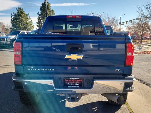 Used 2018 Chevrolet Silverado 2500 LTZ w/ Duramax Plus Package image 6
