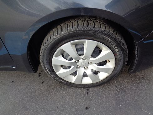 Used 2008 Subaru Impreza 2.5i AWD/4WD image 9