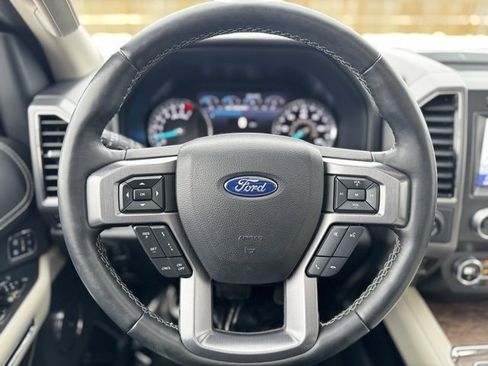 Used 2020 Ford Expedition Platinum image 30