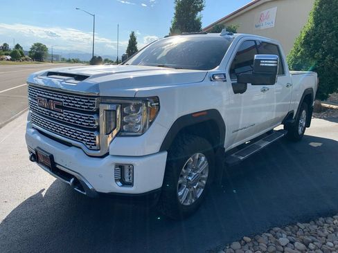Used 2020 GMC Sierra 2500 Denali w/ Denali Ultimate Package AWD/4WD image 5