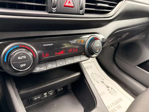 Used 2019 Kia Forte Sedan FWD image 23