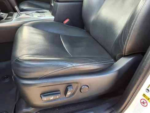 Used 2019 Toyota 4Runner Limited image 18