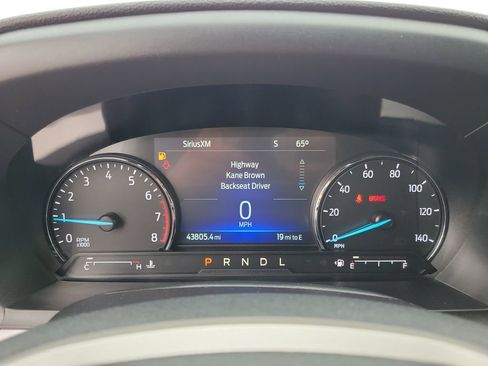 Certified 2022 Ford Explorer XLT image 25