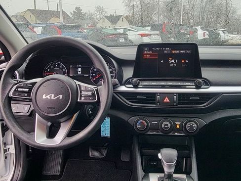 Certified 2023 Kia Forte LXS w/ LXS Technology Package image 7