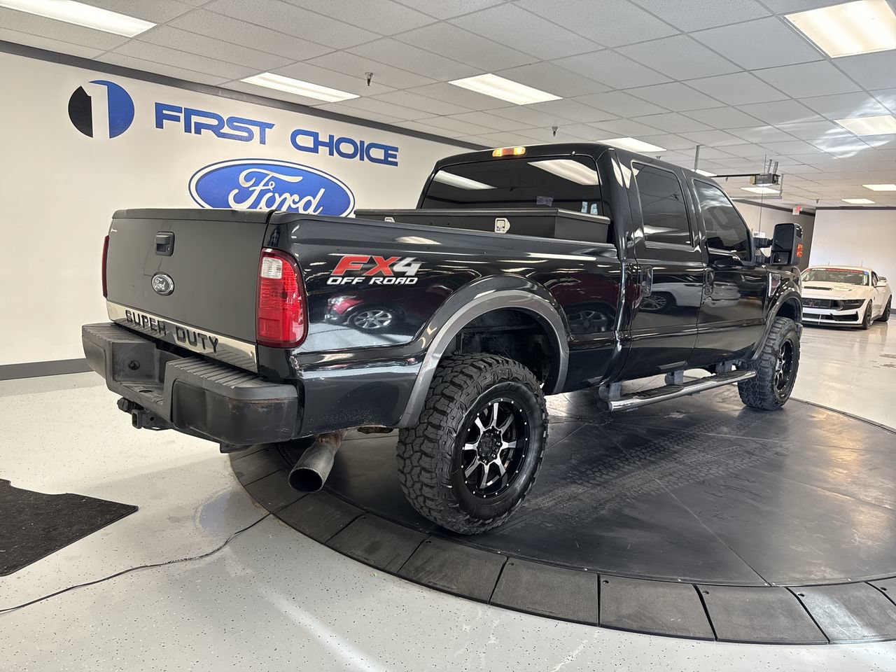 Used 2008 Ford F350 4x4 Crew Cab Super Duty image 8