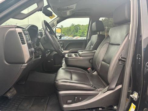 Used 2019 Chevrolet Silverado 2500 LTZ w/ Duramax Plus Package AWD/4WD image 16