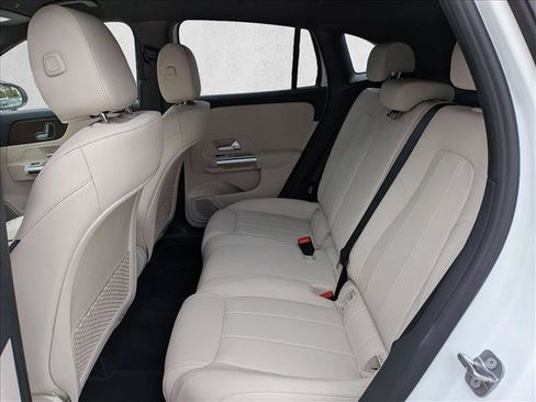 New 2026 Mercedes-Benz GLA 250 image 14