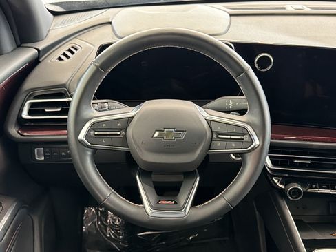 Used 2024 Chevrolet Traverse Z71 w/ LPO, Floor Liner Package AWD/4WD image 28