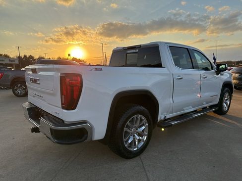 Used 2019 GMC Sierra 1500 SLT w/ SLT Premium Plus Package image 4