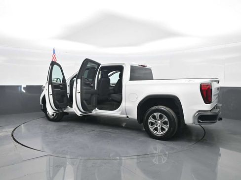 Used 2024 GMC Sierra 1500 SLT AWD/4WD image 48