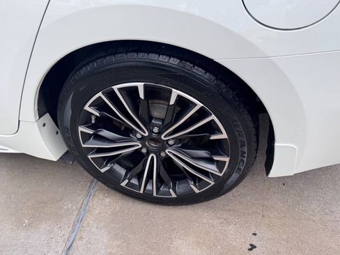 Used 2017 Nissan Maxima Platinum FWD image 16