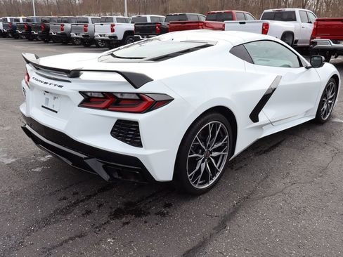 Used 2024 Chevrolet Corvette Stingray Preferred Cpe w/ Z51 Performance Package RWD image 37