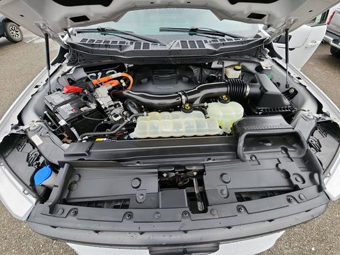 Used 2021 Ford F150 Lariat image 17