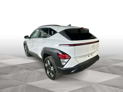 Used 2024 Hyundai Kona SEL AWD/4WD image 6