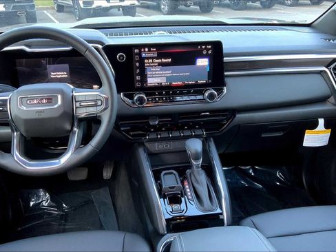 New 2025 GMC Canyon Elevation w/ Convenience Package image 7