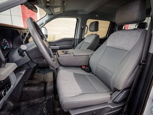 Used 2024 Ford F250 XLT w/ FX4 Off-Road Package AWD/4WD image 13