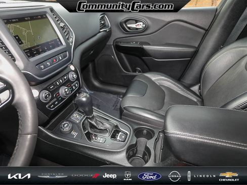 Used 2023 Jeep Cherokee Altitude Lux image 20