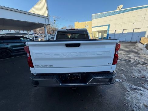 Used 2025 Chevrolet Silverado 1500 LT image 4