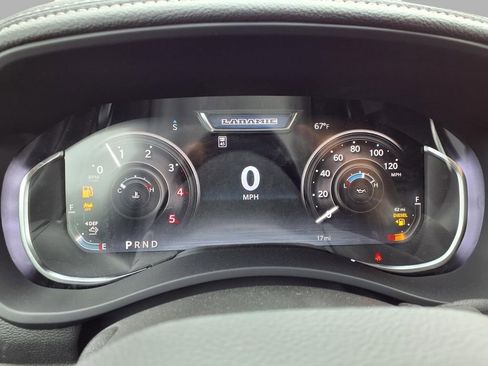 New 2026 RAM 2500 Laramie AWD/4WD image 14