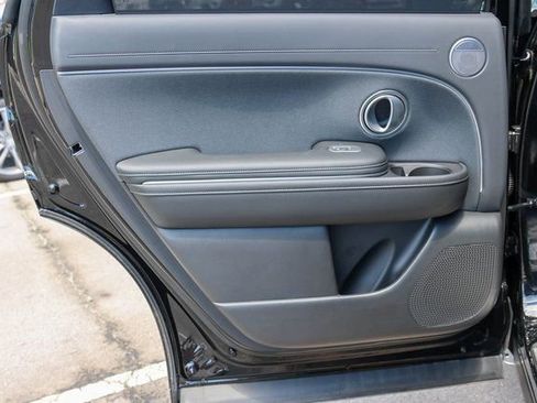 New 2026 Hyundai Palisade Calligraphy FWD image 12