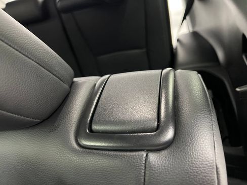 Used 2025 Toyota Grand Highlander FWD image 20