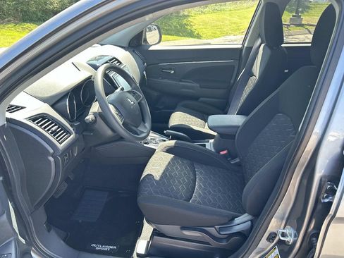 New 2026 Mitsubishi Outlander Sport ES image 15