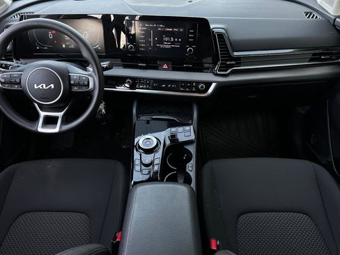 Certified 2023 Kia Sportage LX image 13